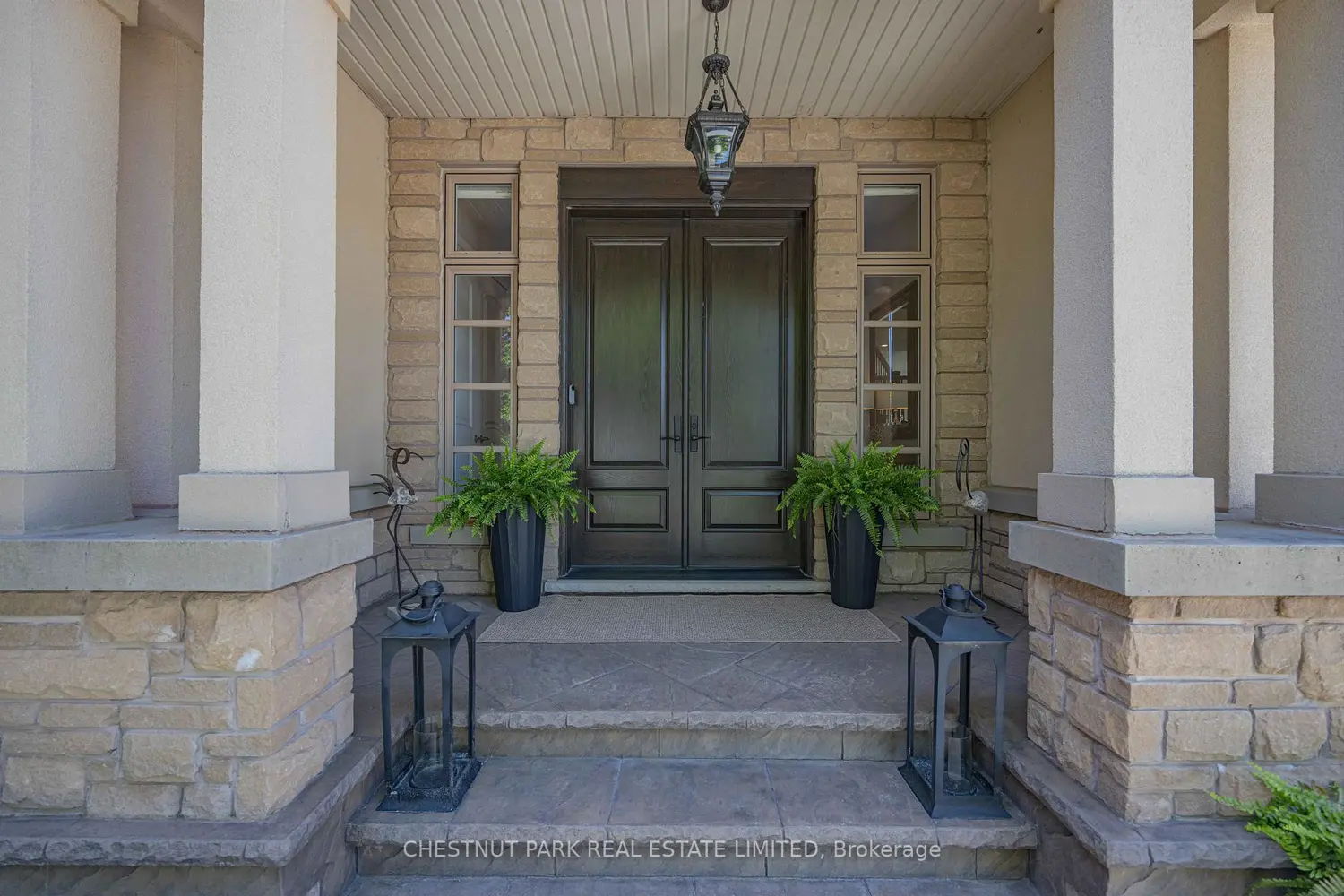 3232 Ribble Crescent