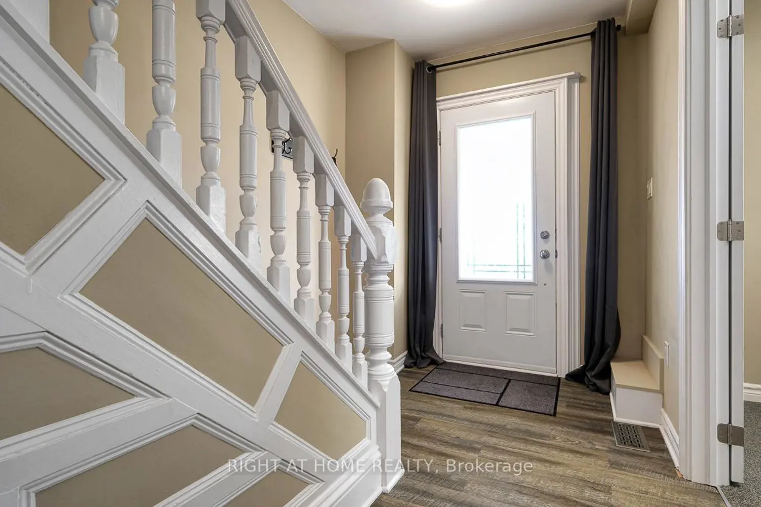3698 Carp Road photo 5