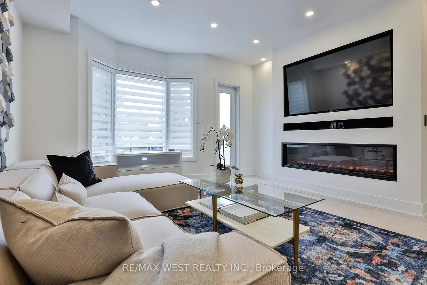 734 Shaw Street photo 5