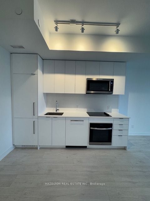 616-181 Sheppard Avenue E, Toronto, ON, M2N 3A6 photo 2