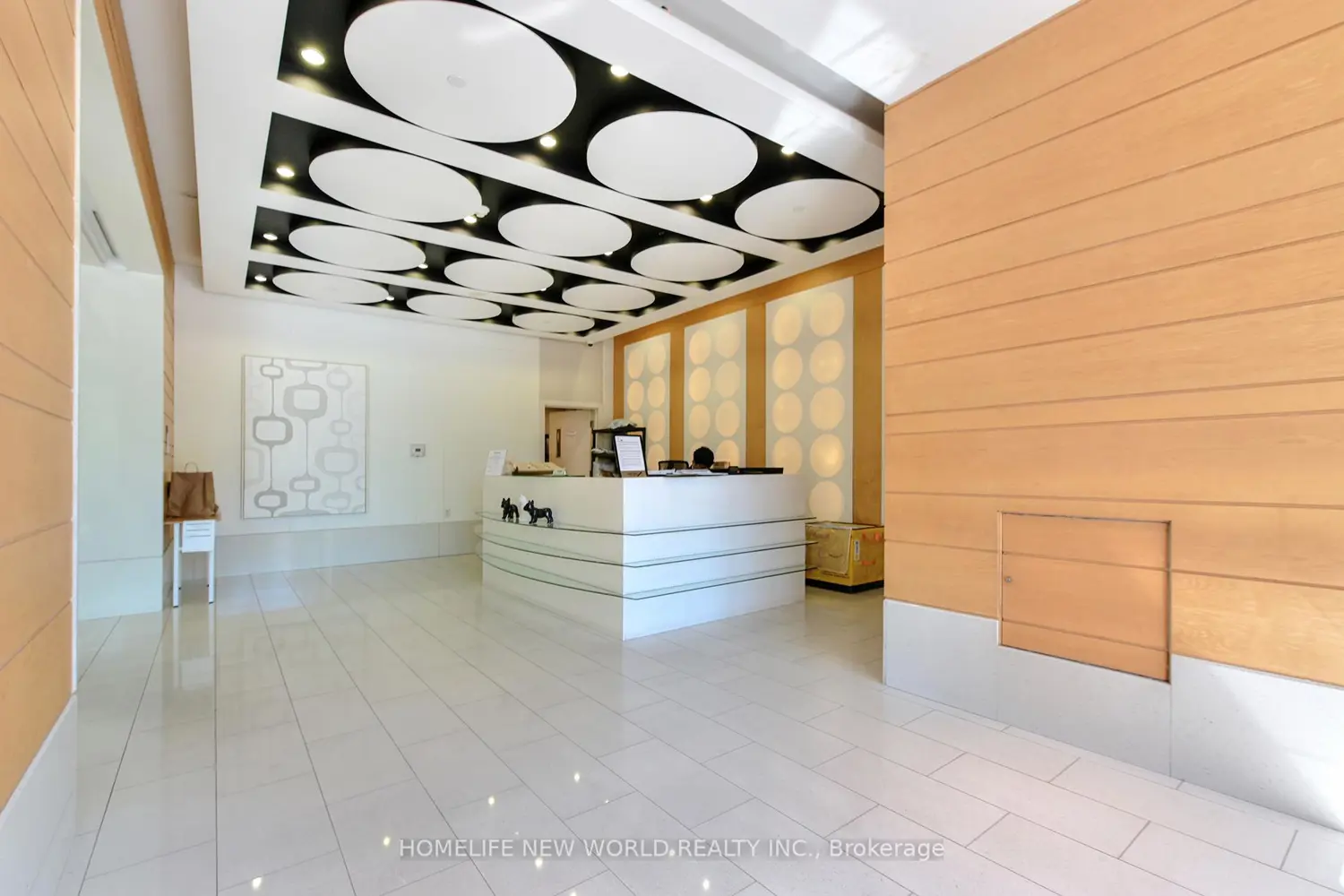 83 Borough Drive 1105