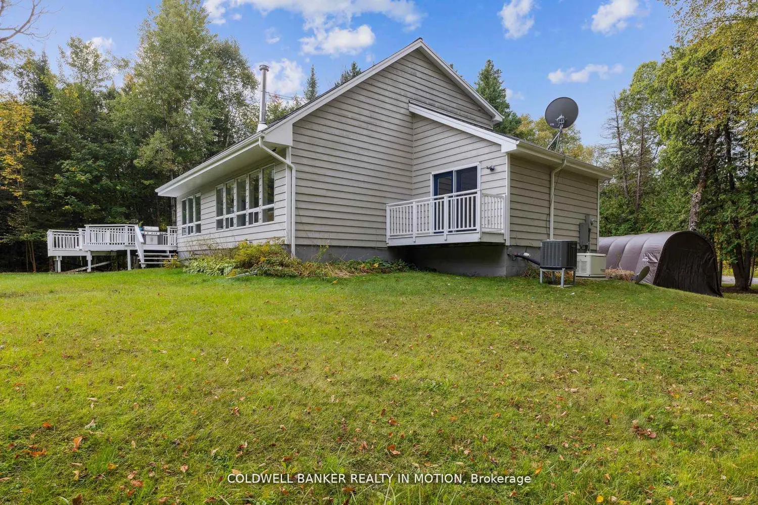 504 Birch Point Road photo 4
