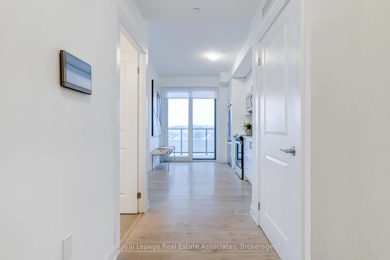 3200 William Coltson Avenue 407 photo 4