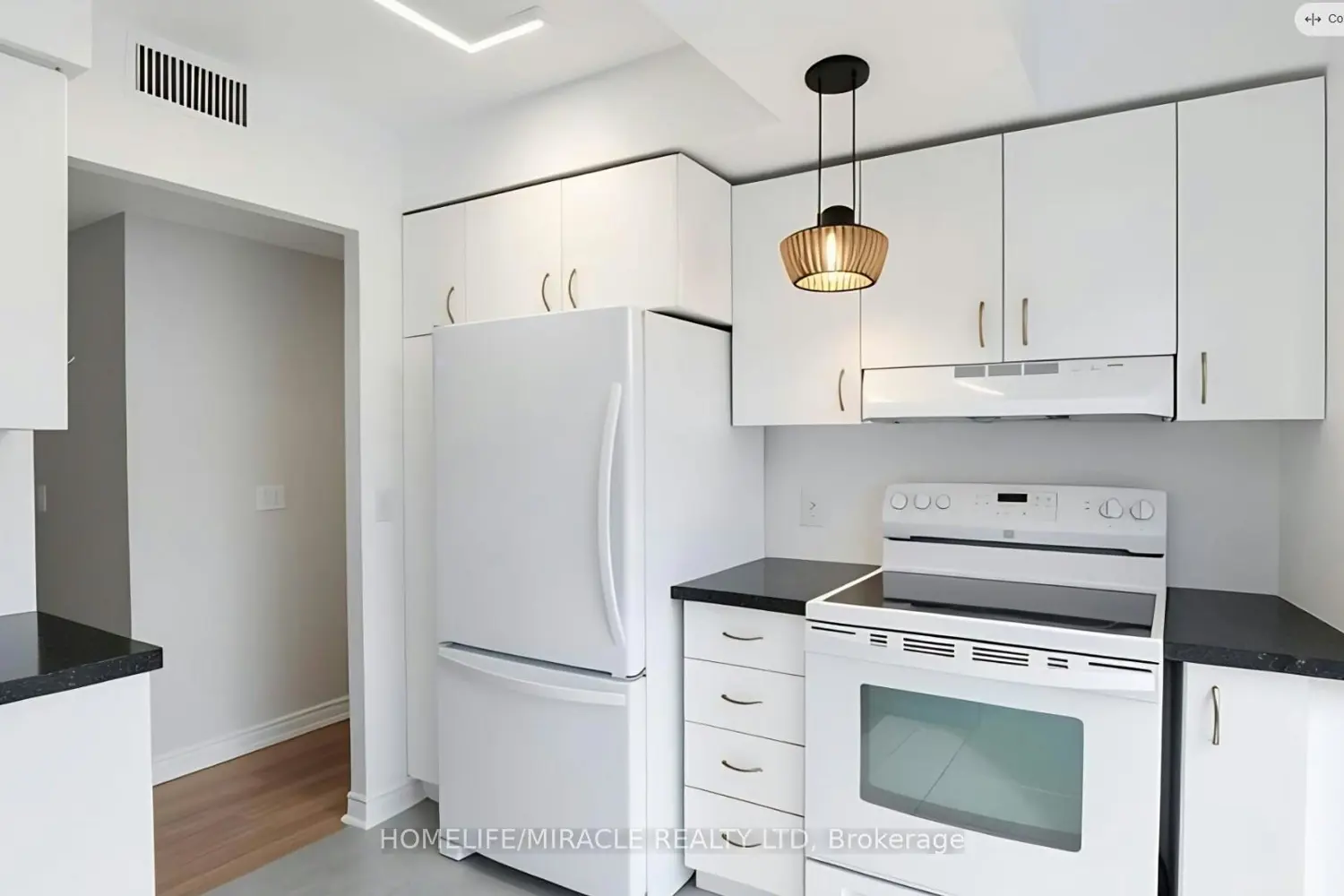 4872 Valley Way 201 photo 4