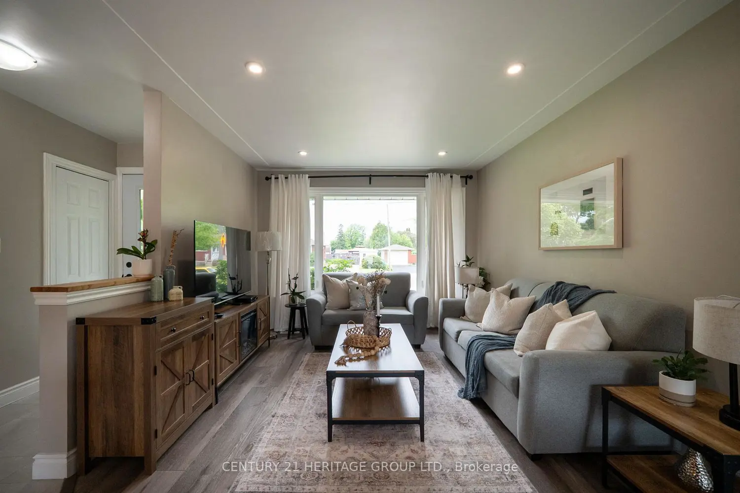 9 Kingslea Drive photo 3