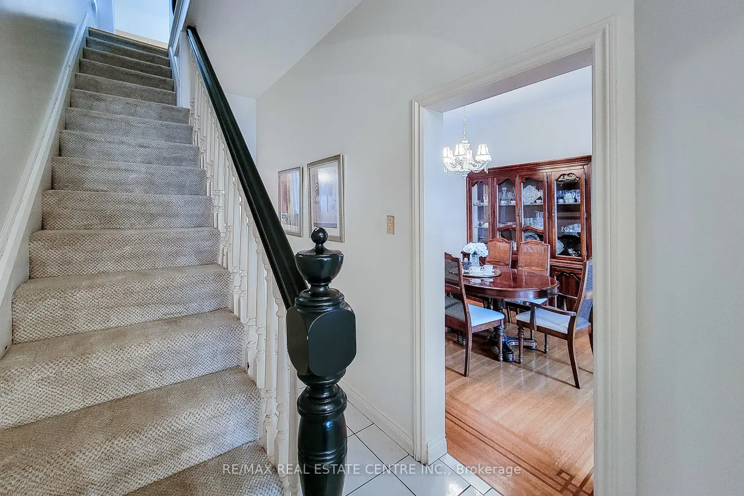 244 Hughson Street photo 3