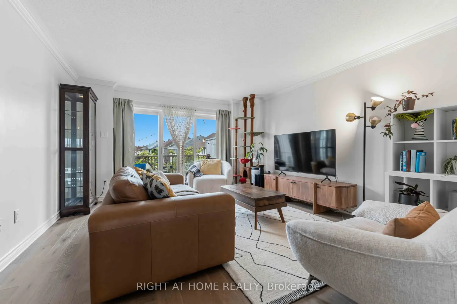 354 Brettonwood Ridge photo 2