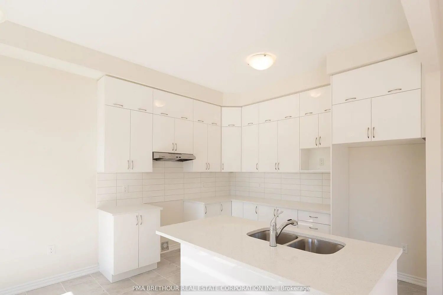 400 Beechwood Forest Lane photo 3