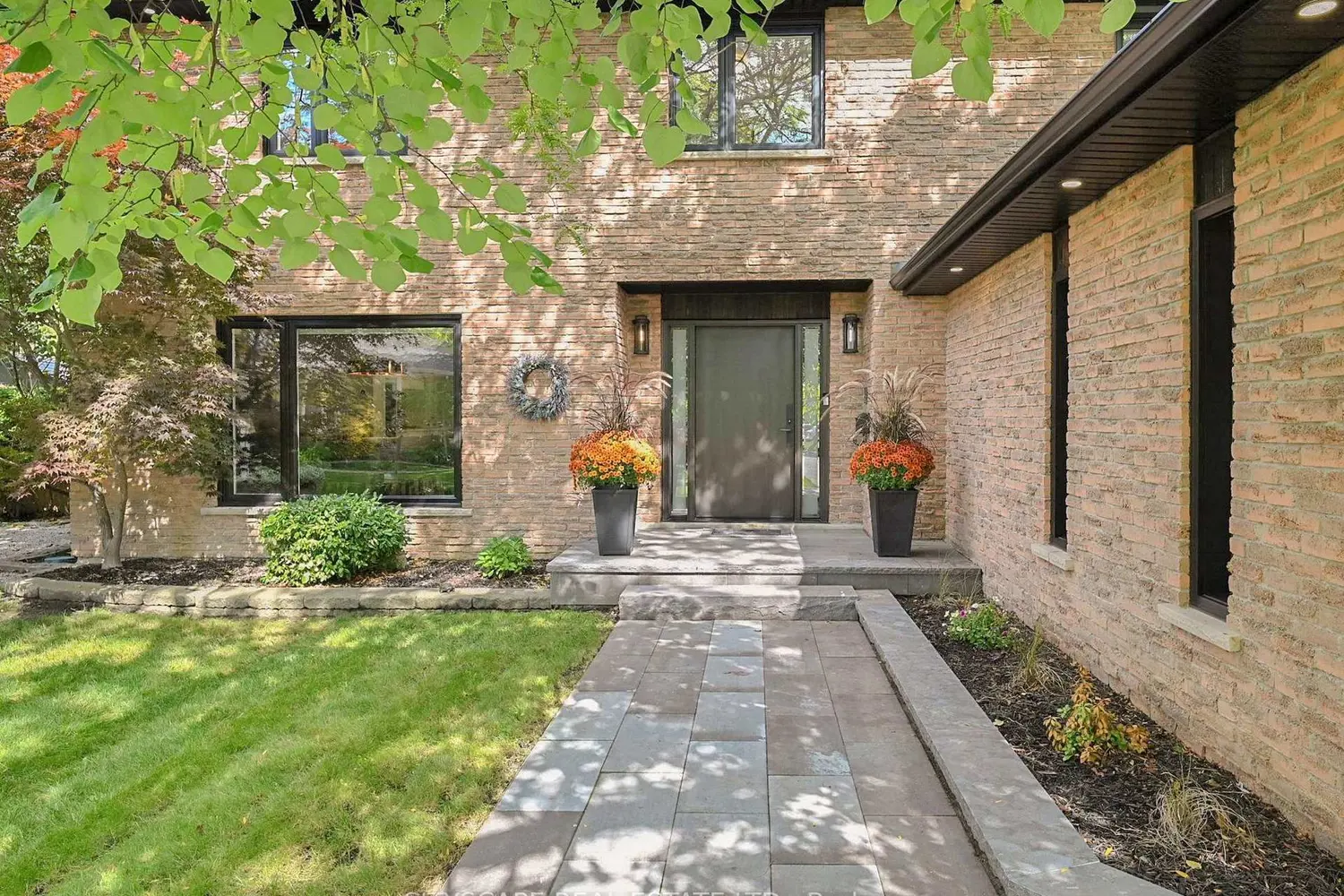 2585 Kenna Court photo 4