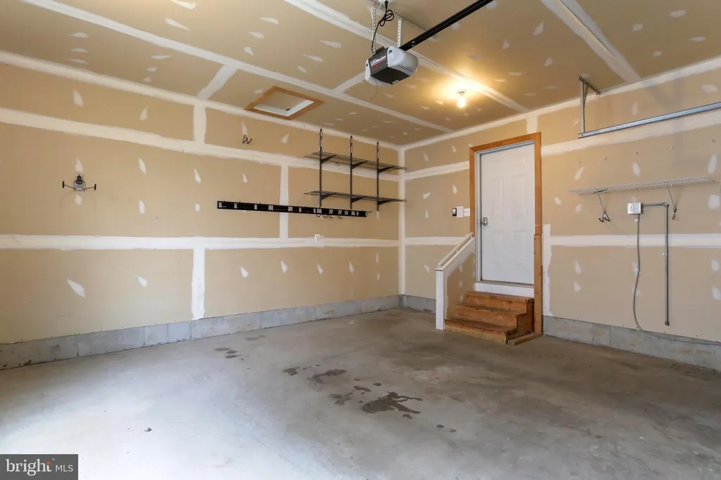 105 Spring Blossom Lane, New Market, MD 21774