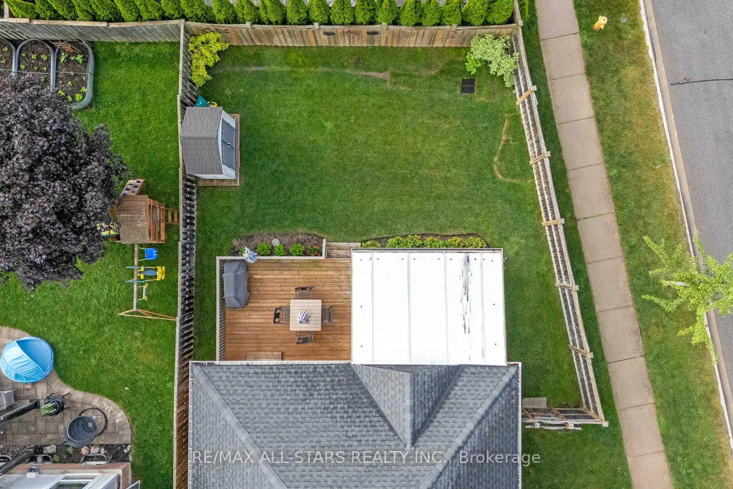 76 Chimney Hill Way photo 4