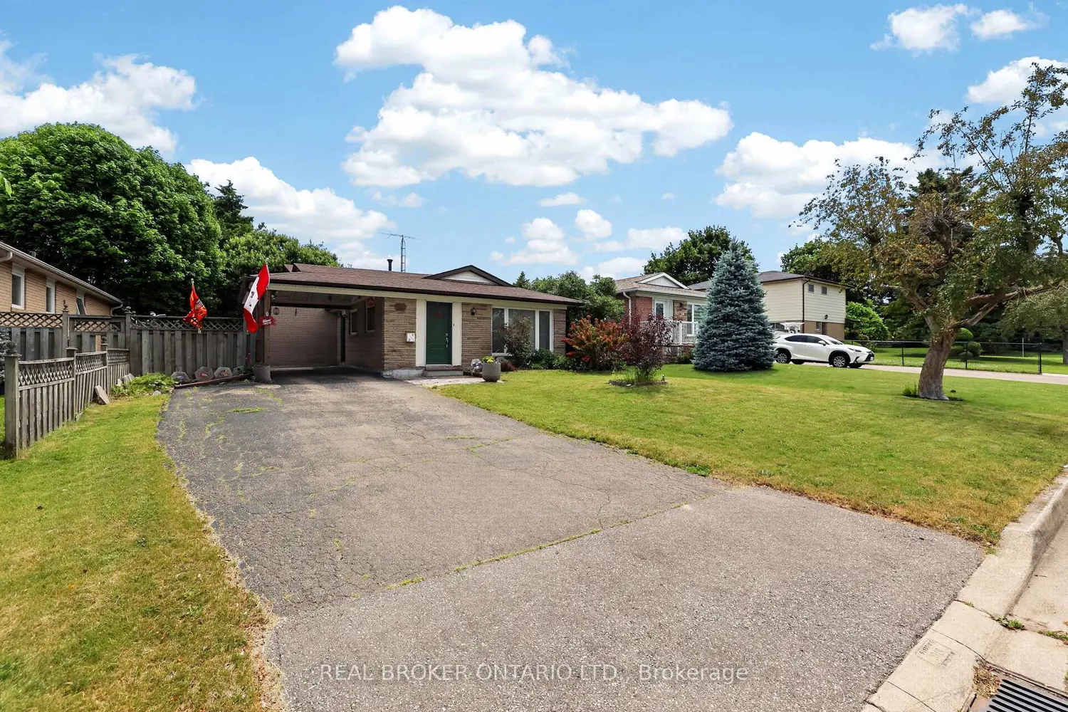 29 Northwood Drive photo 3