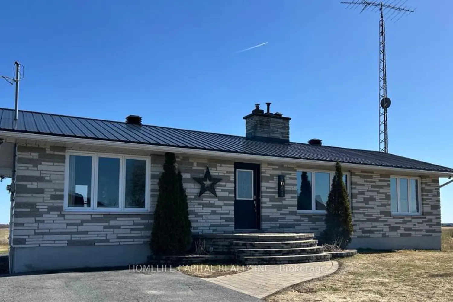 1091 County Rd 15 Road photo 2