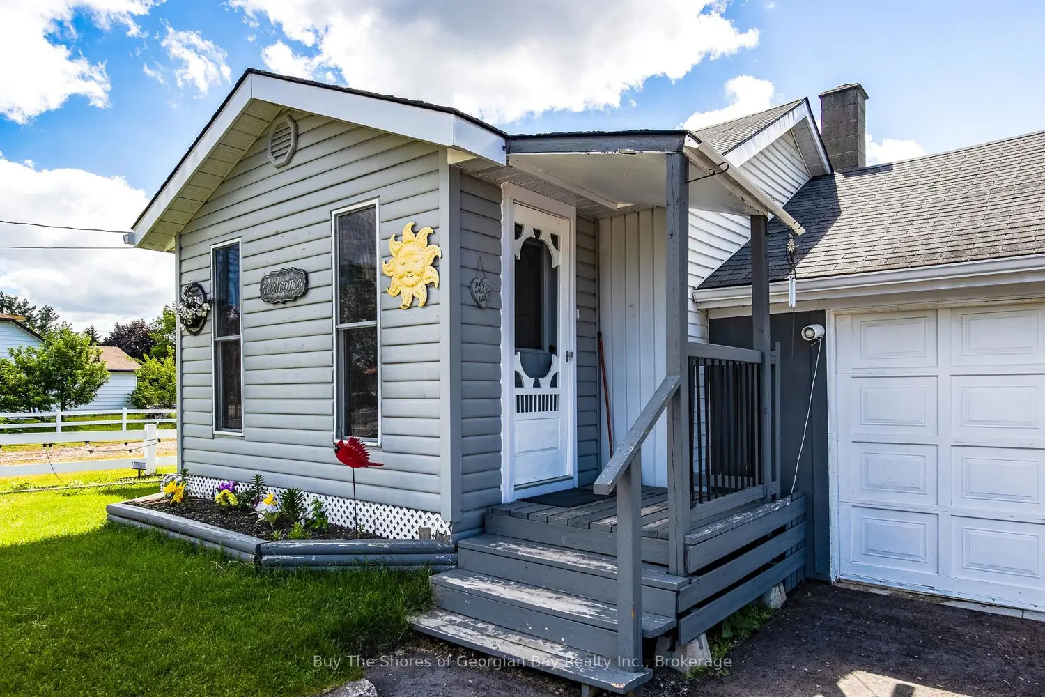 17 Balm Beach Road photo 2