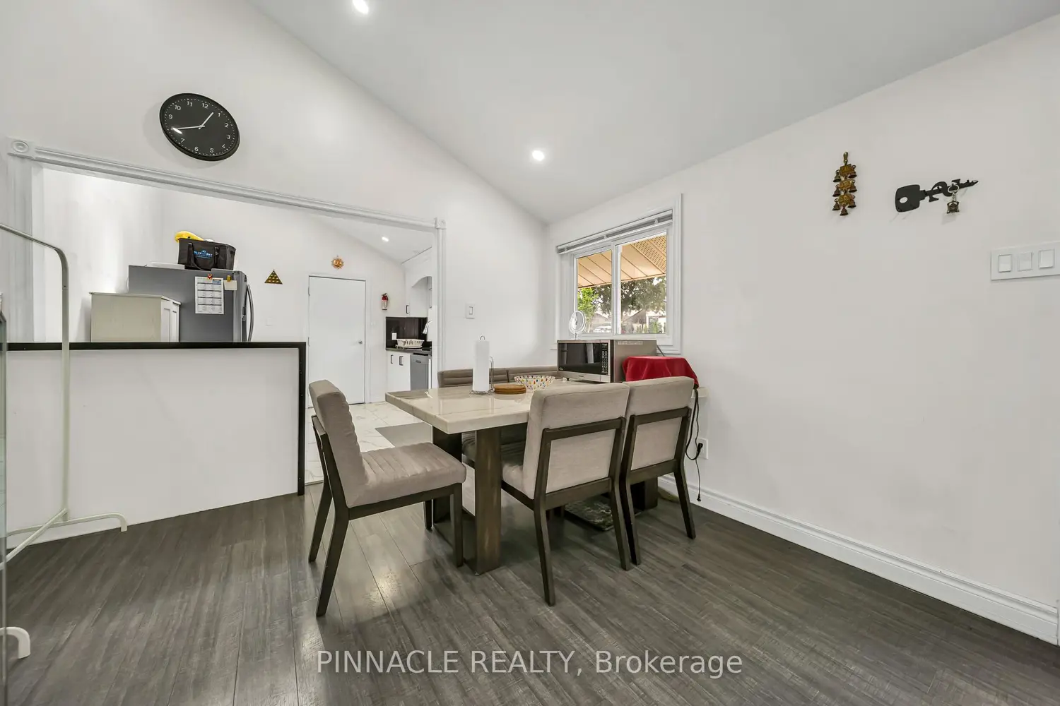 2 Ladysbridge Drive photo 5