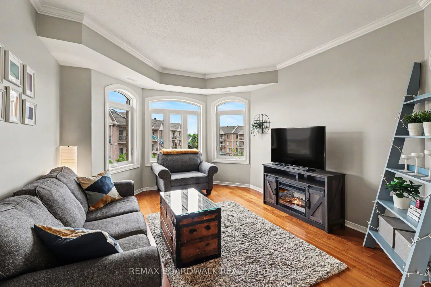 50 Briargate Private 7 photo 4