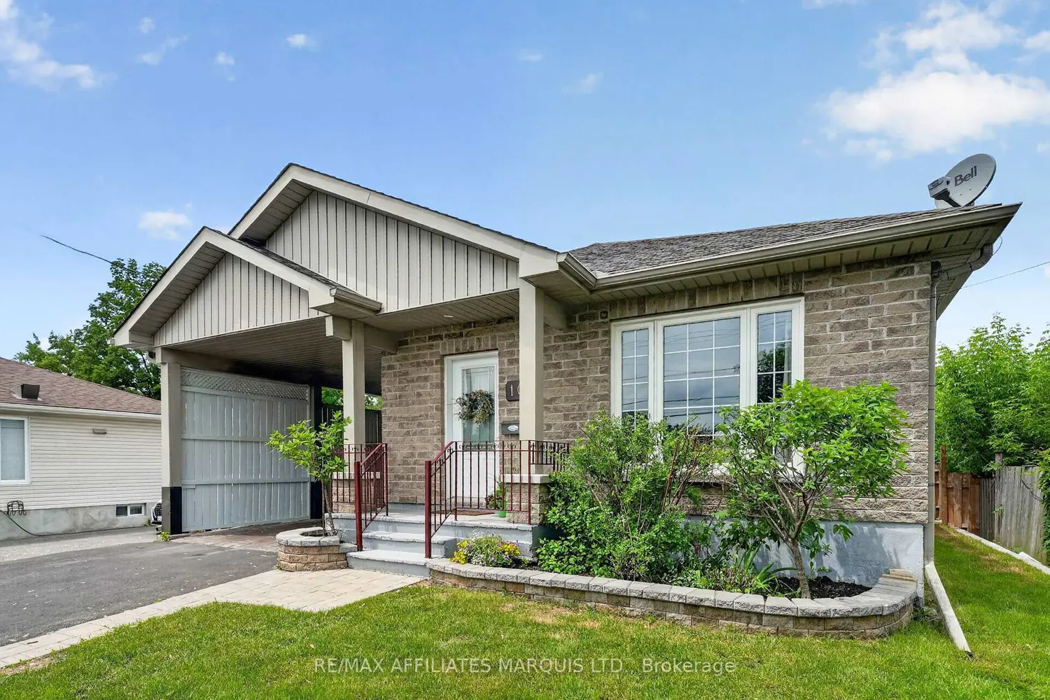107 Tollgate Road photo 2