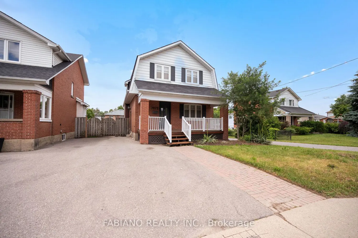 7872 - 7876 Kipling Avenue