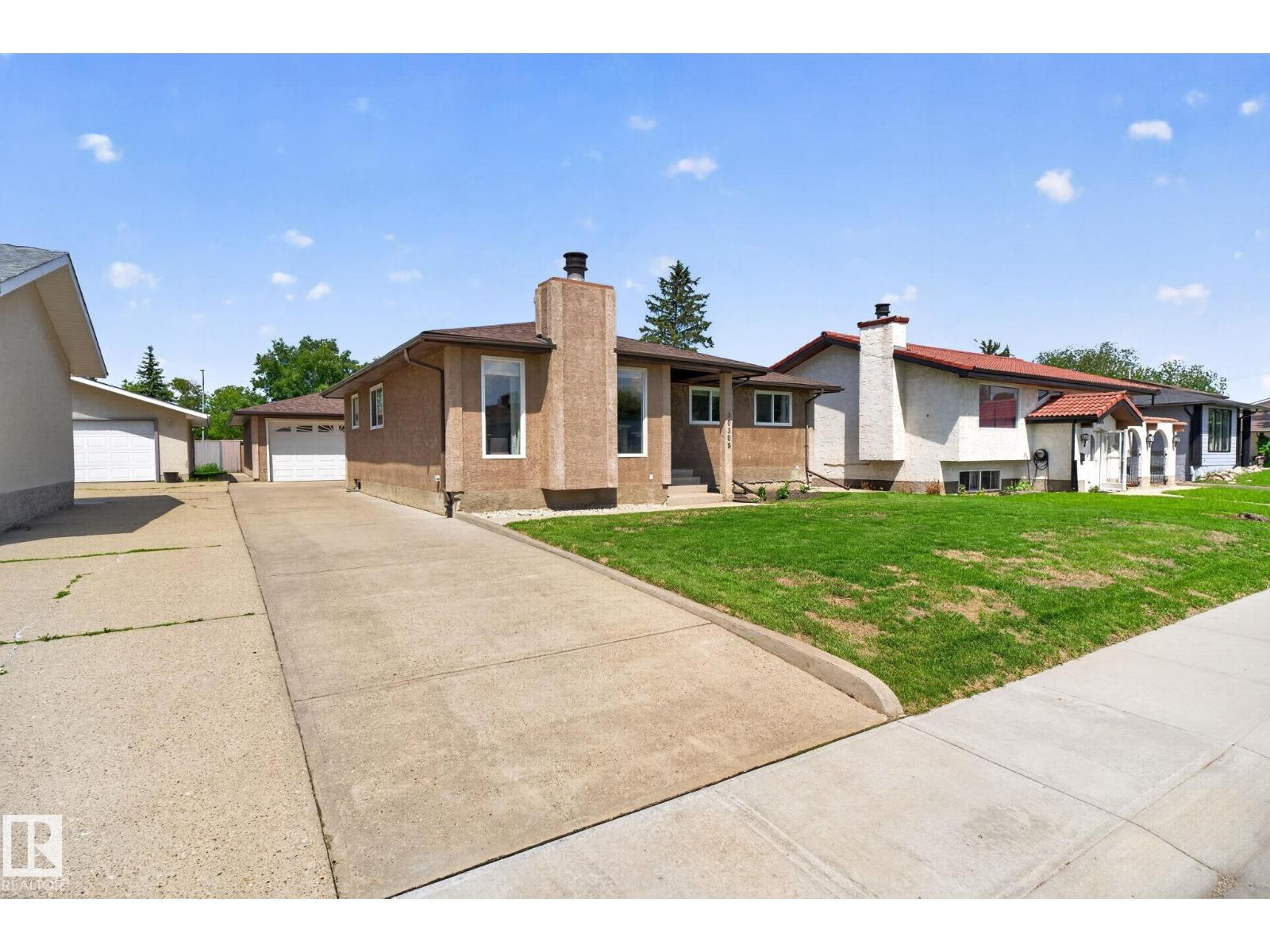 10308 166 Avenue NW, Edmonton, AB, T5X2G5