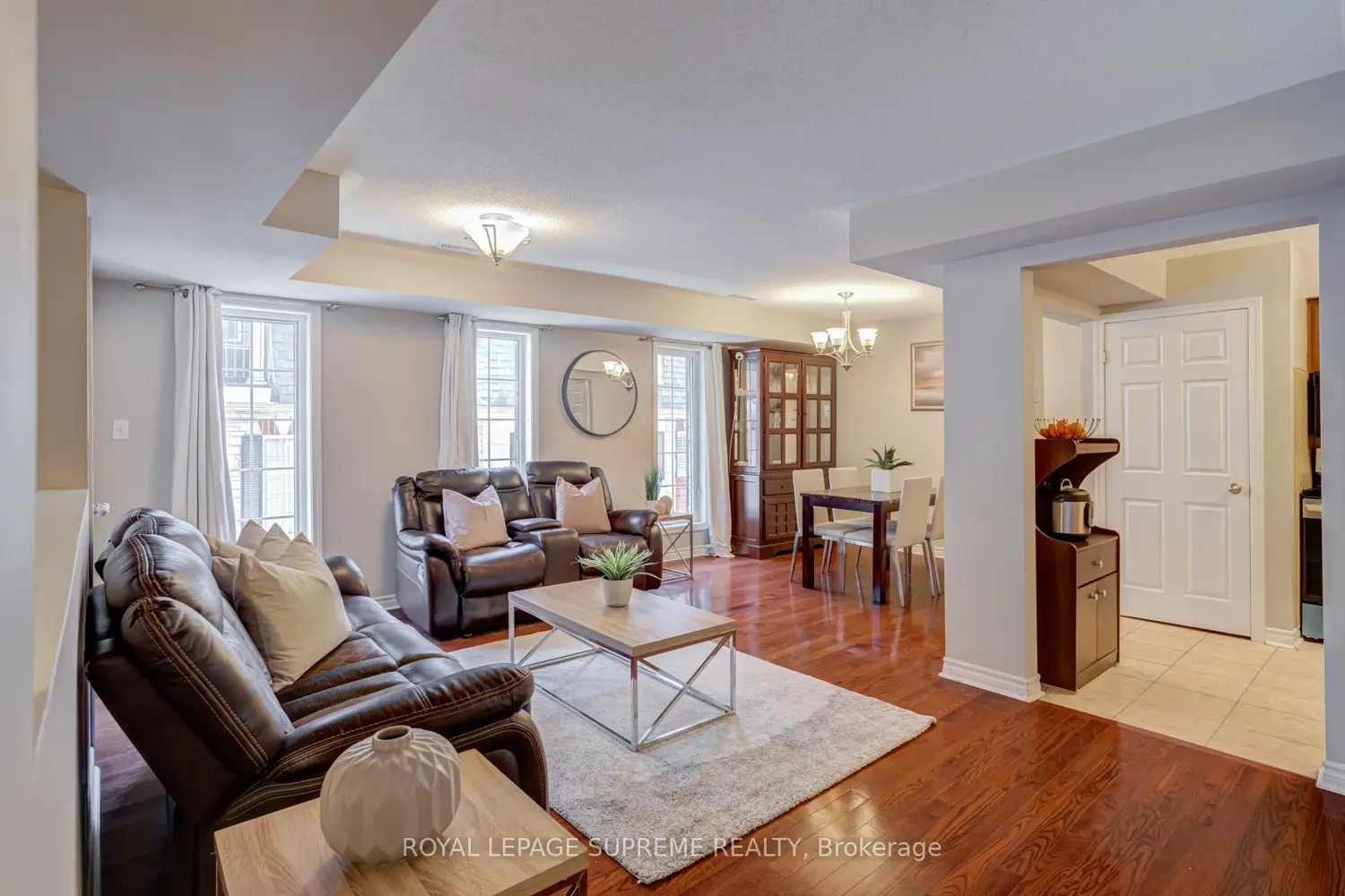 64 Sidney Belsey Crescent 307 photo 2