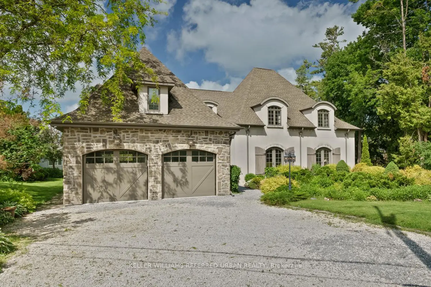 24960 Thorah Park Boulevard photo 2