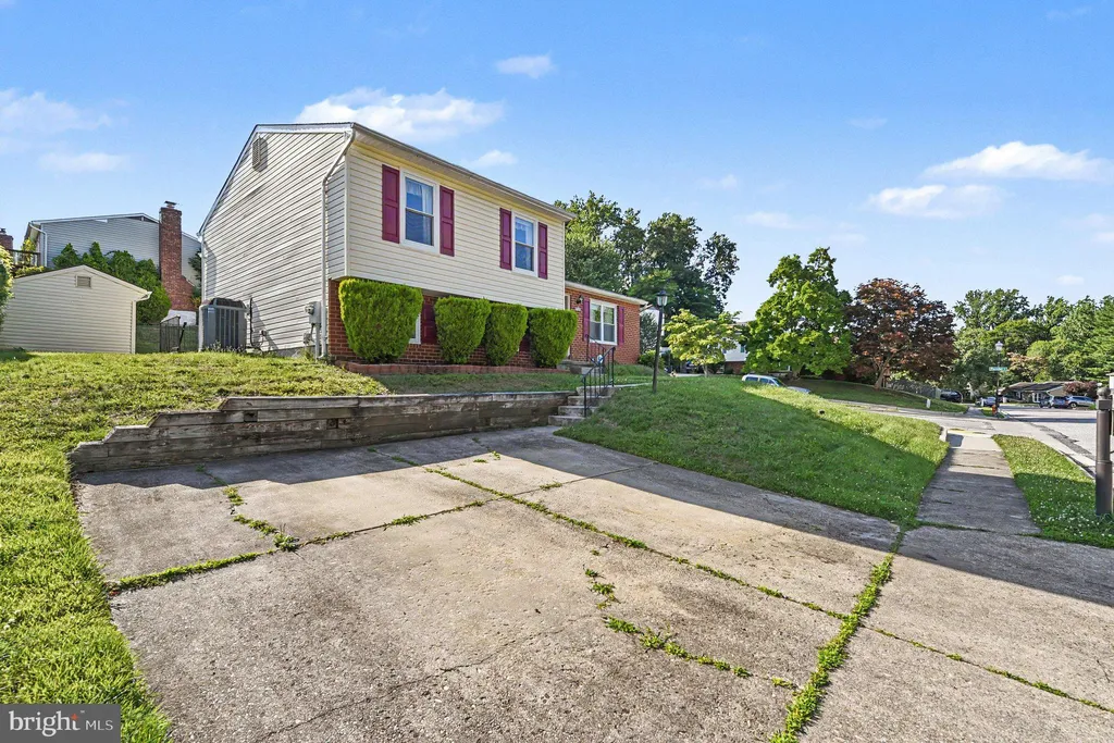 9531 Gunhill Circle, Baltimore, MD 21236 photo 3