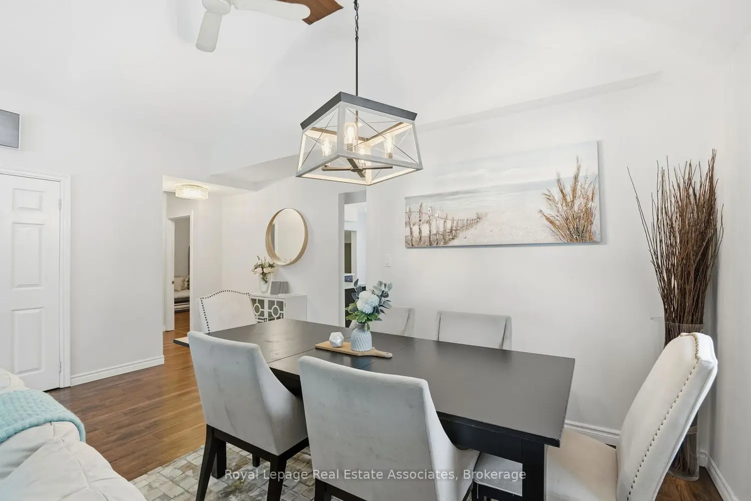 3132 Evadere Avenue photo 4