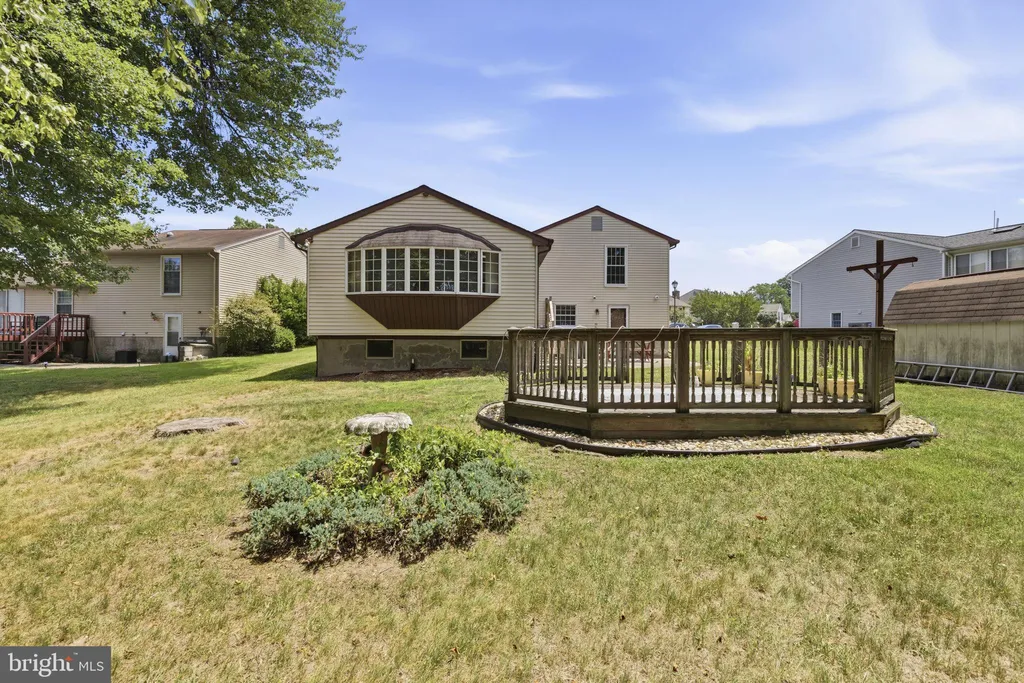 14 Tulip Tree Court, Baltimore, MD 21221