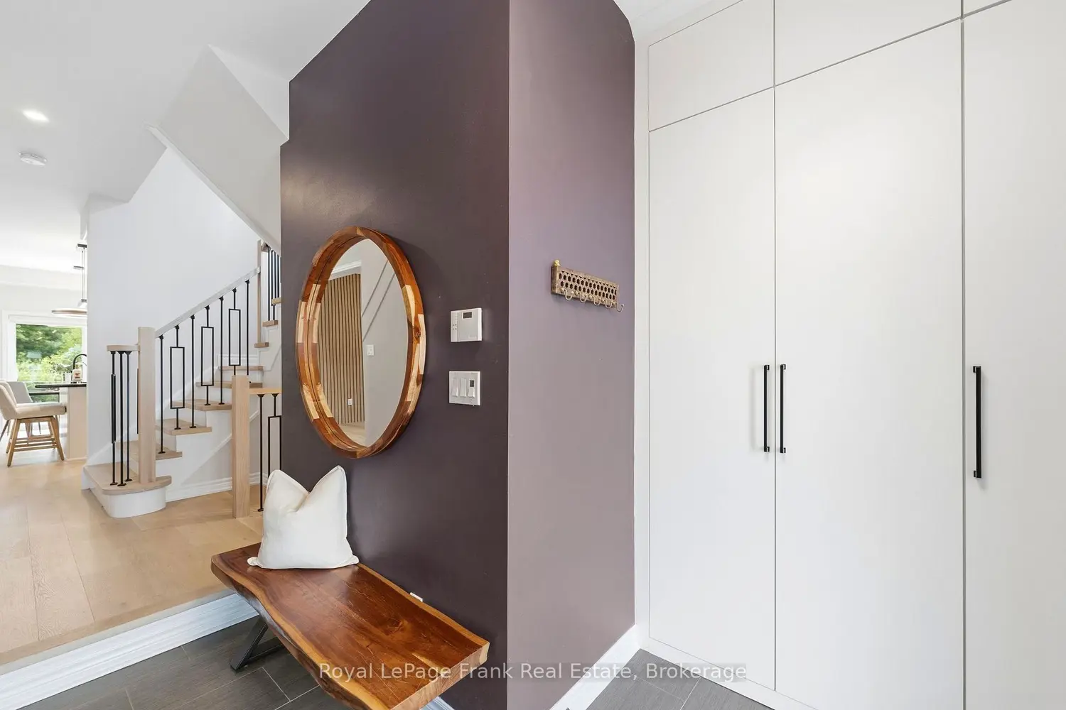 24 Rushlands Crescent