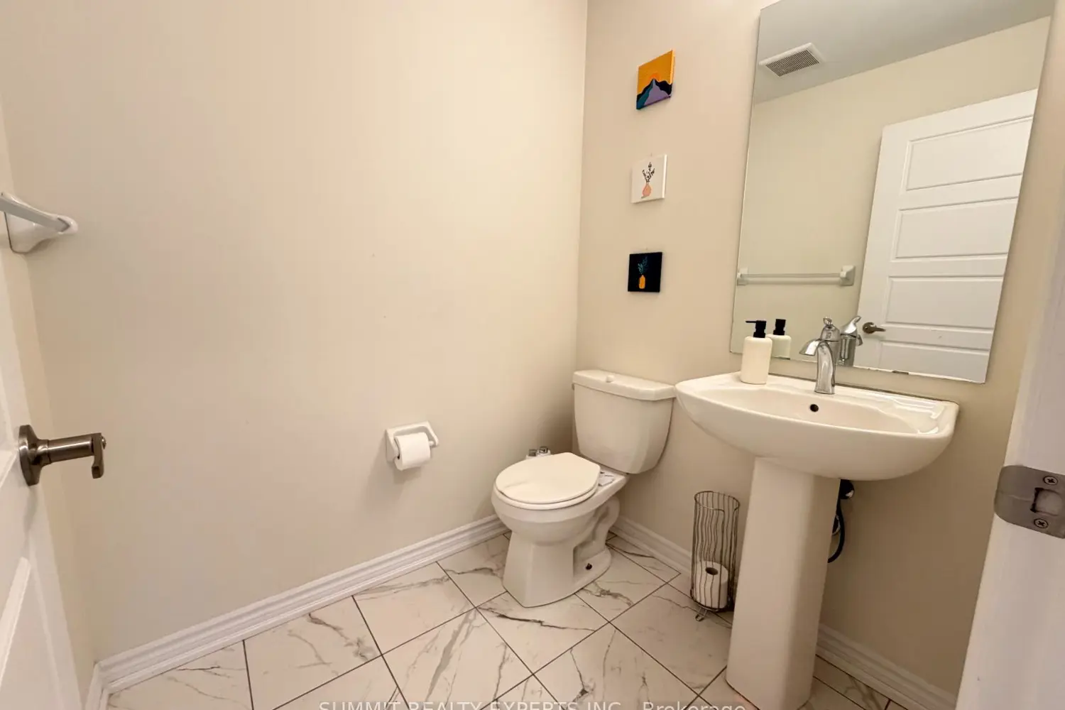 109 Anderson Road photo 4