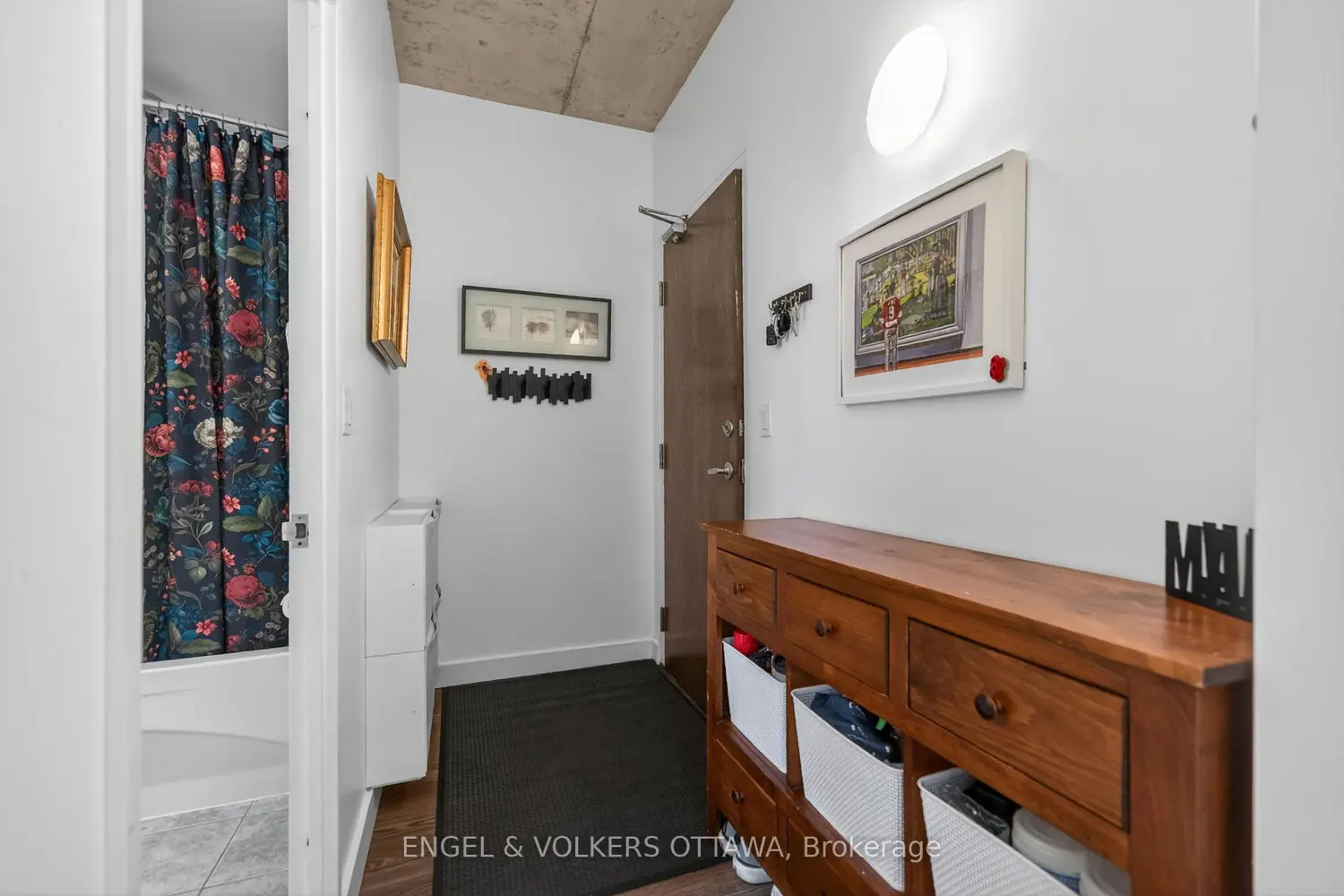 383 Cumberland Street 704