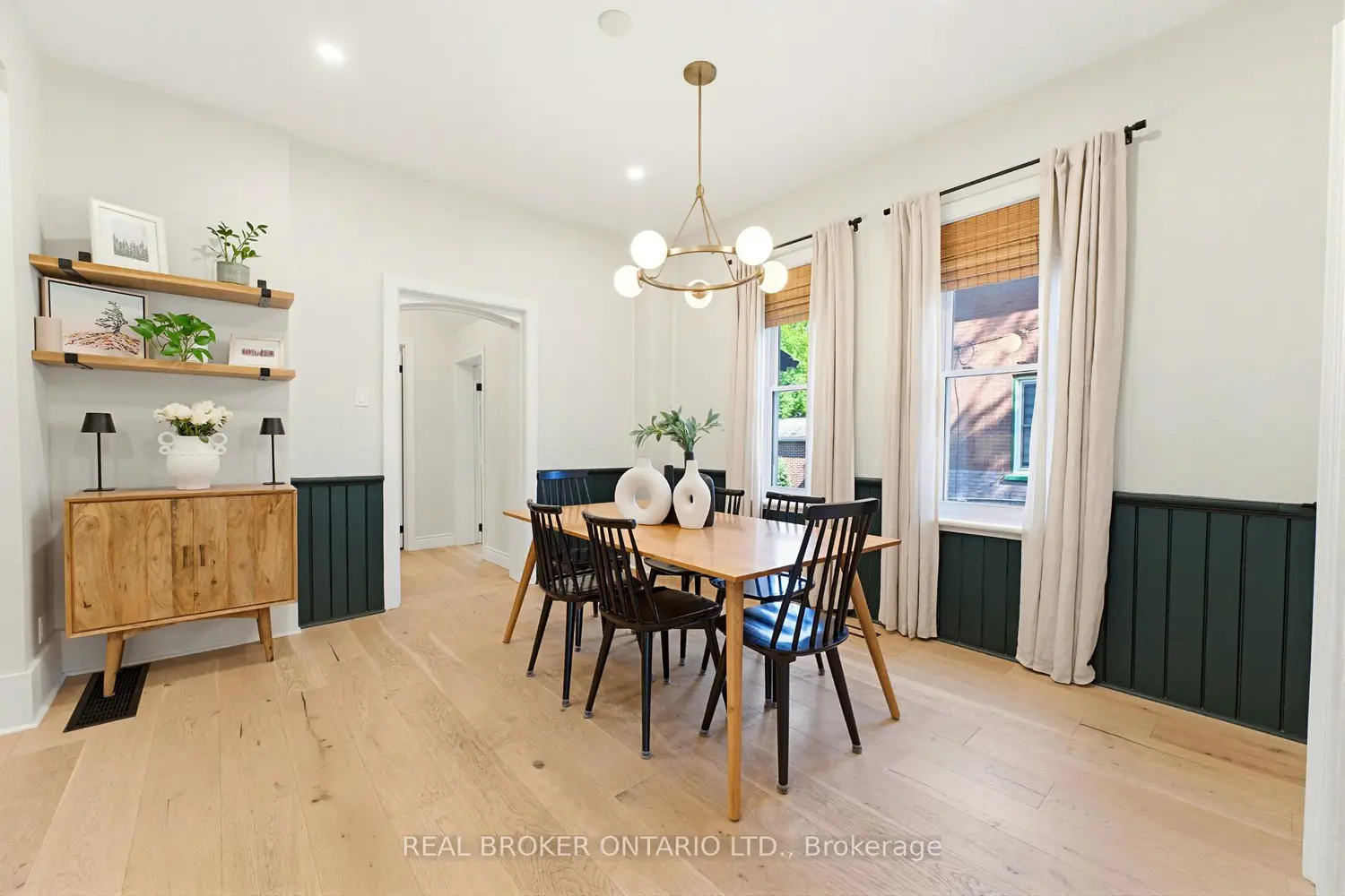 440 Duke Street photo 5