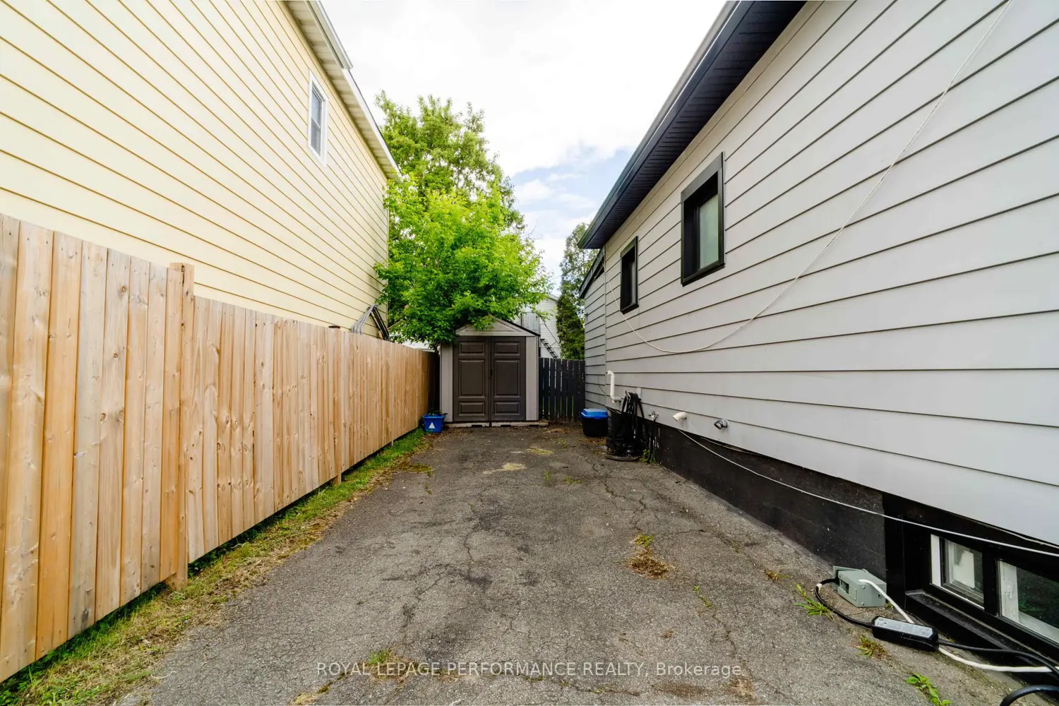 141 Chevrier Avenue photo 2