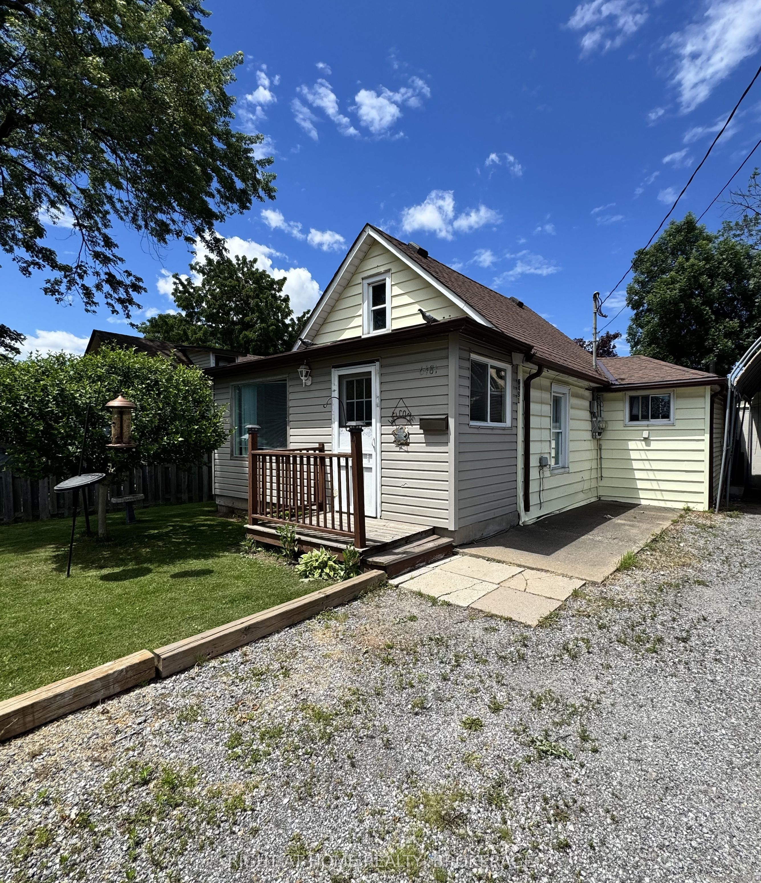 6481 Bellevue Street, Niagara Falls, ON, L2E 1Y9