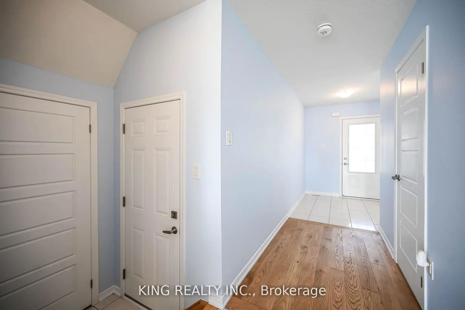 27 Cooke Avenue photo 4