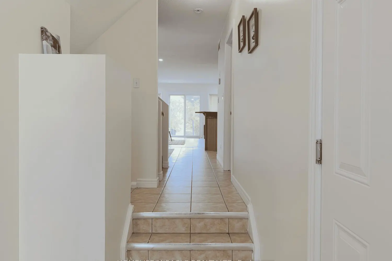 78 Colton Circle photo 3