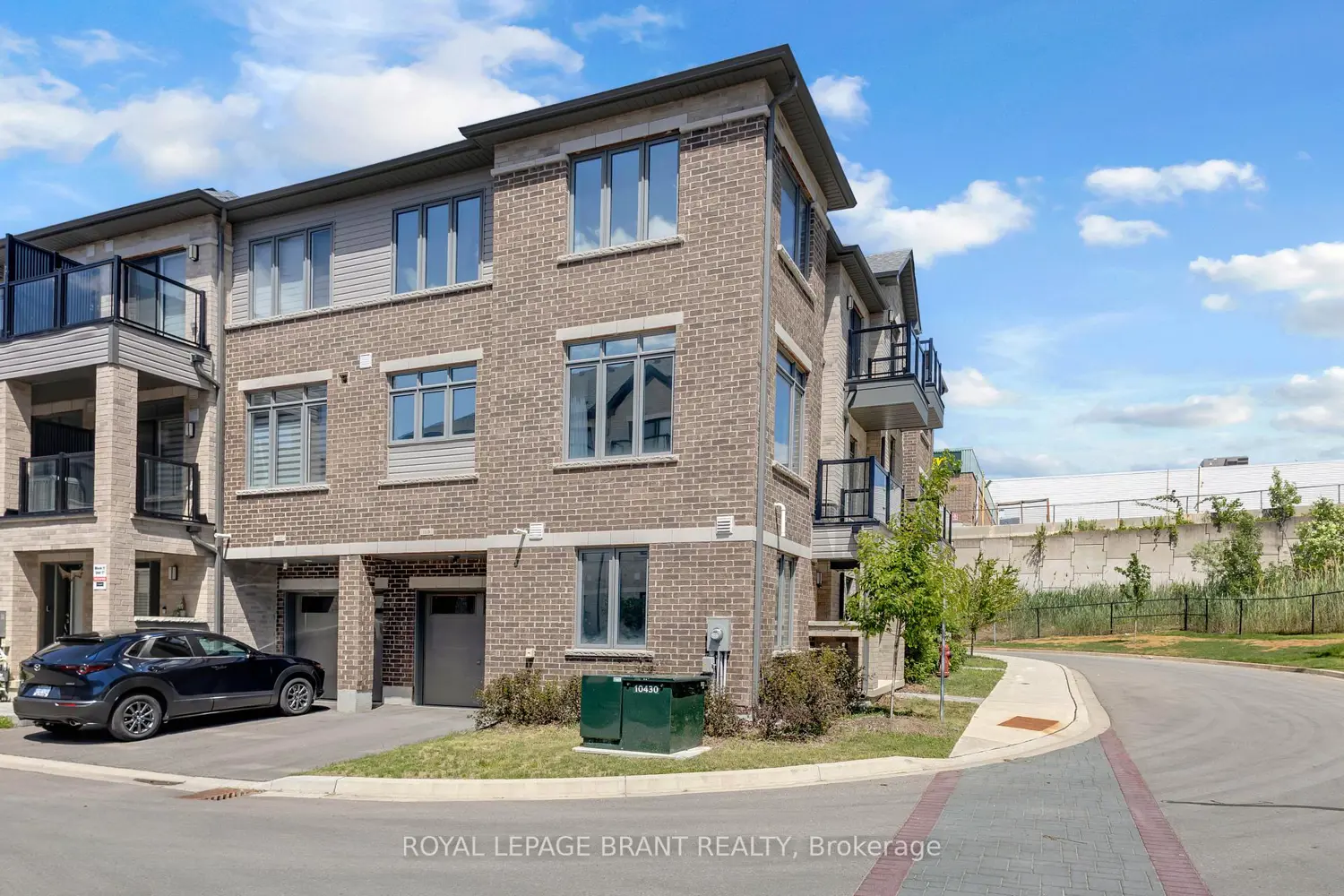 585 Colborne Street 1118