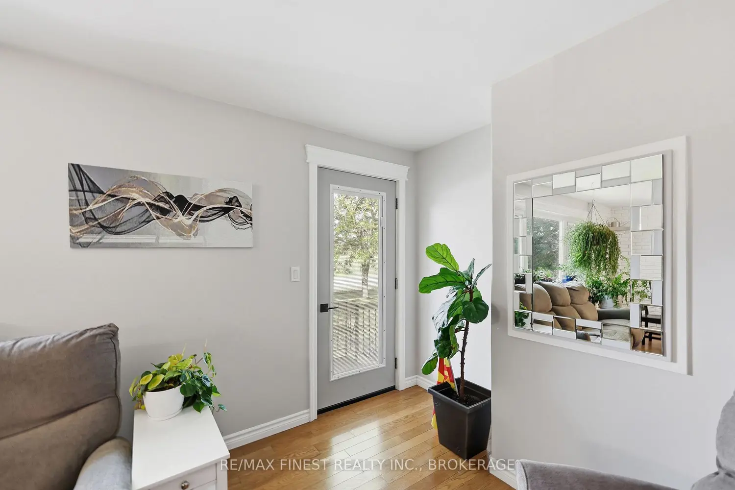 3700 Yarker Road photo 2