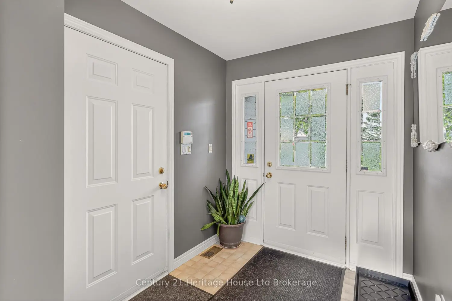1567 Forestry Farm Road photo 3