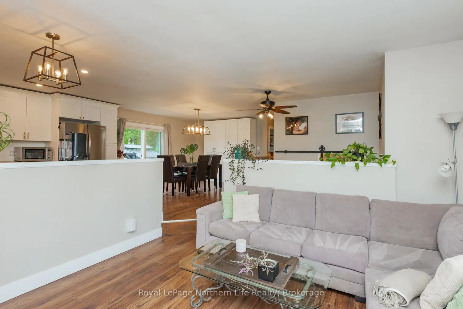 989 Pioneer Road photo 5