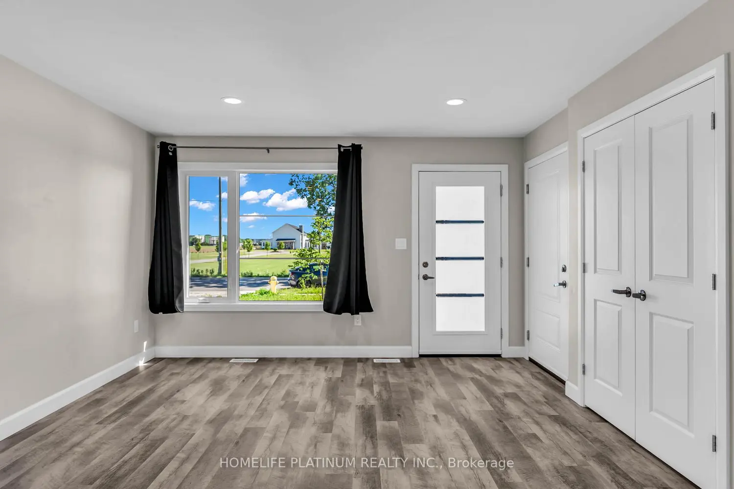 143 Howard Road photo 4
