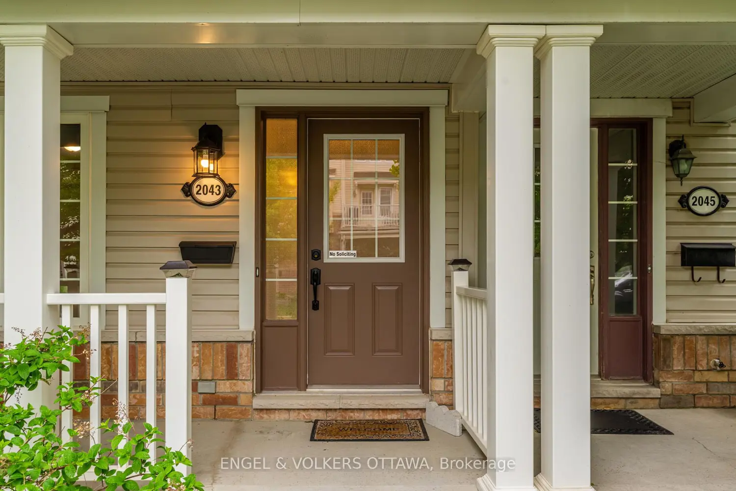 2043 Madrid Avenue photo 3