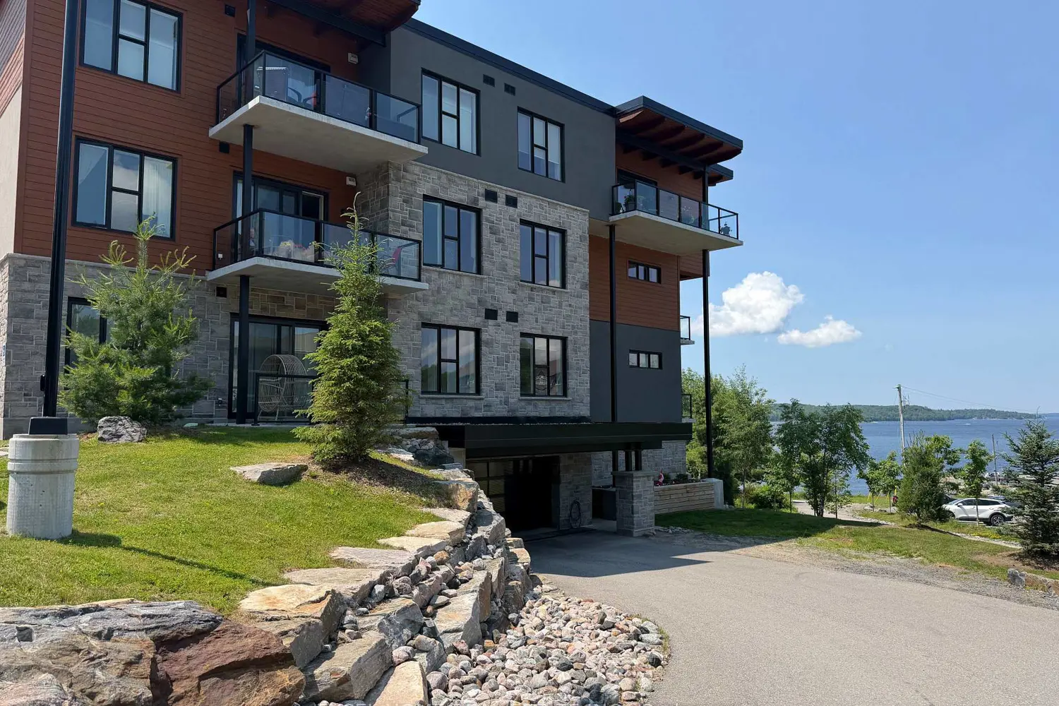 20 Salt Dock Road 211