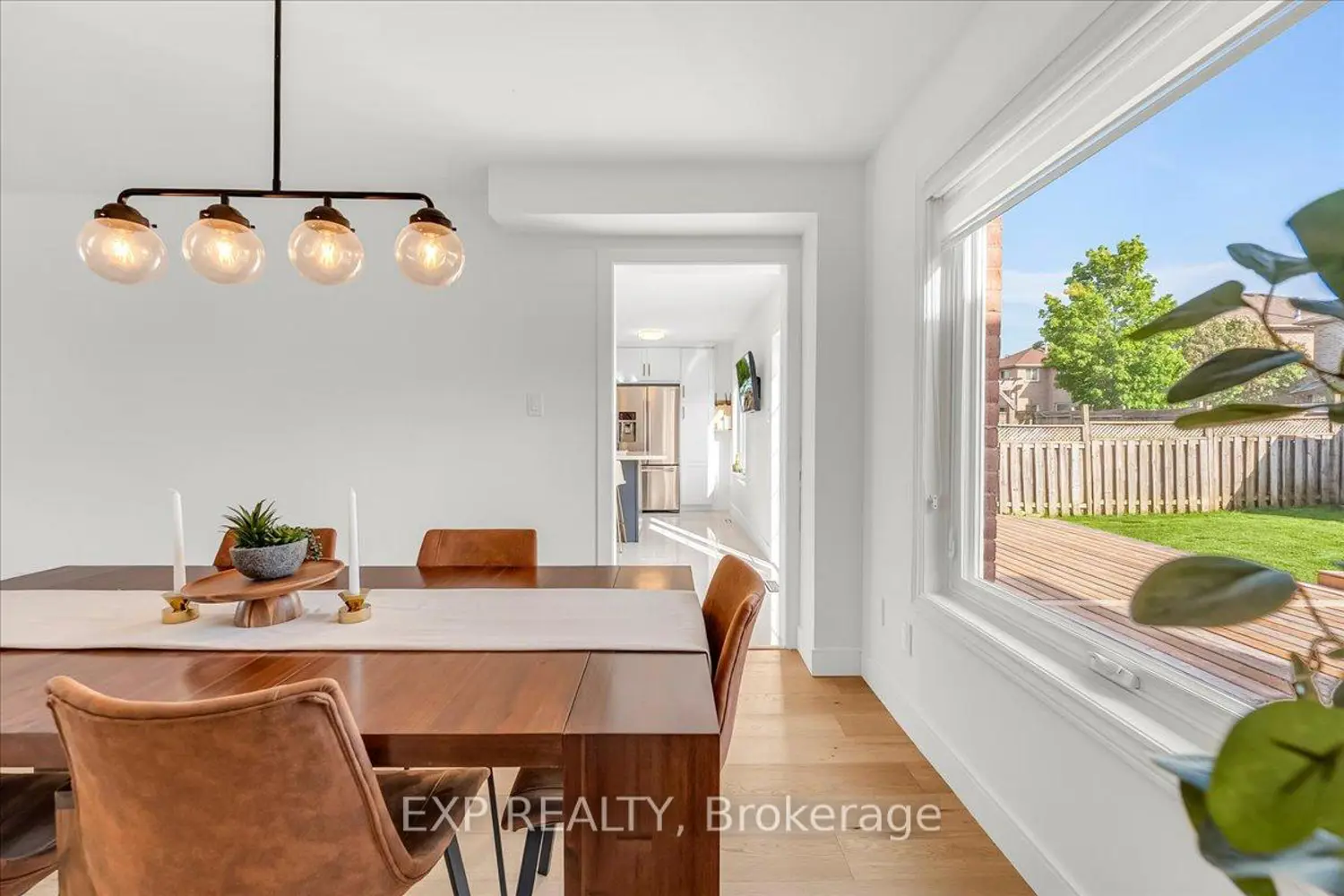 57 Dean Avenue photo 2