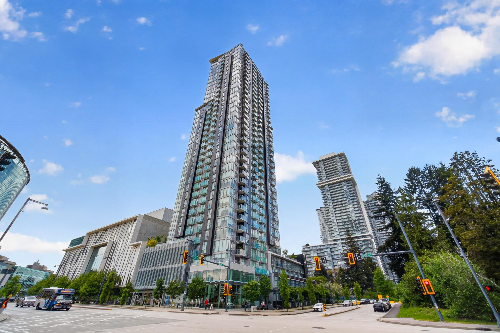 511-13438 Central Avenue, Surrey, BC, V3T 0N2