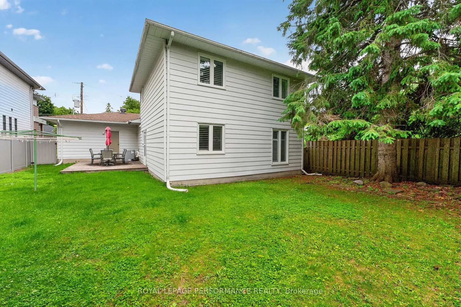 270 Compton Avenue photo 2
