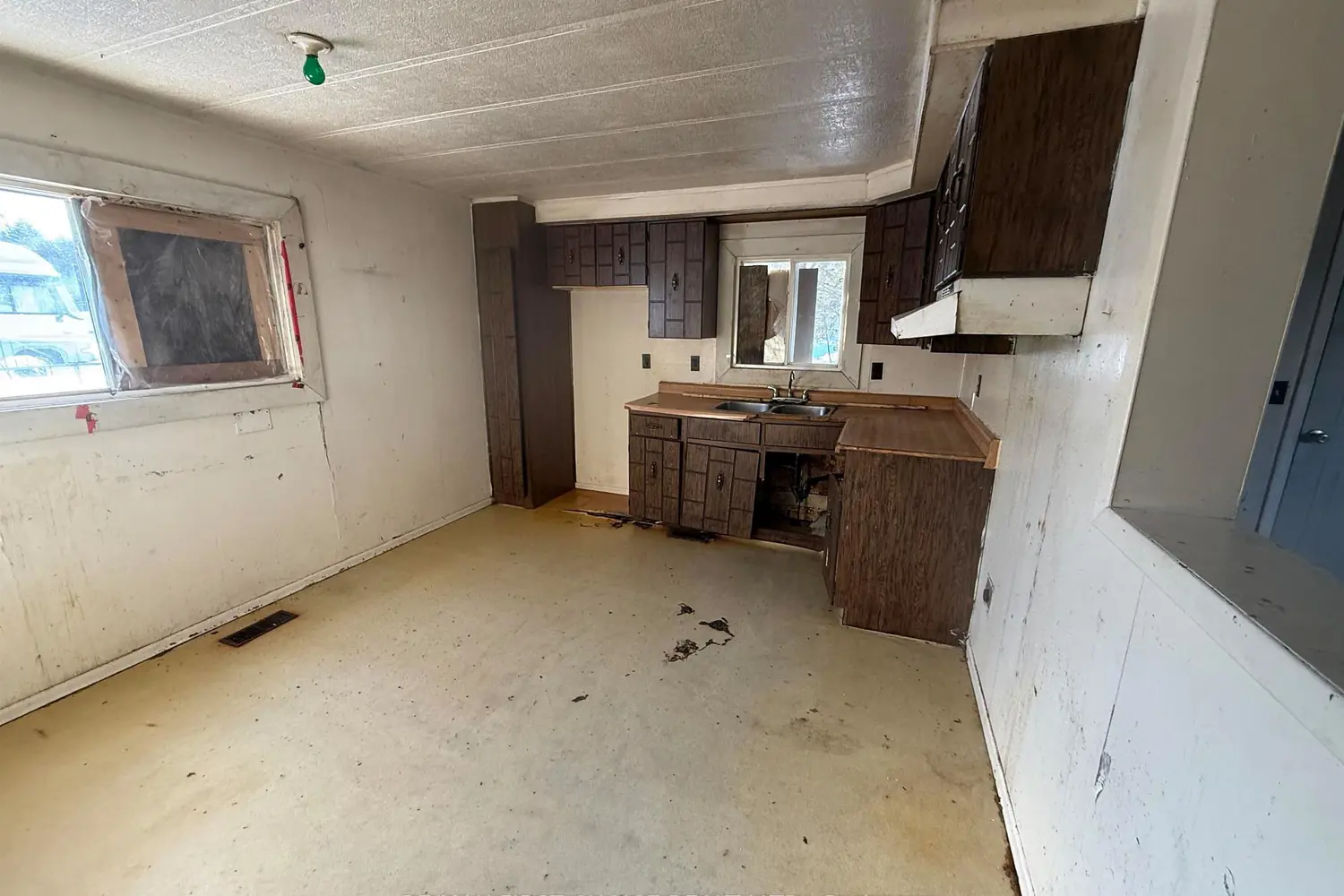 228 Davies Street photo 2