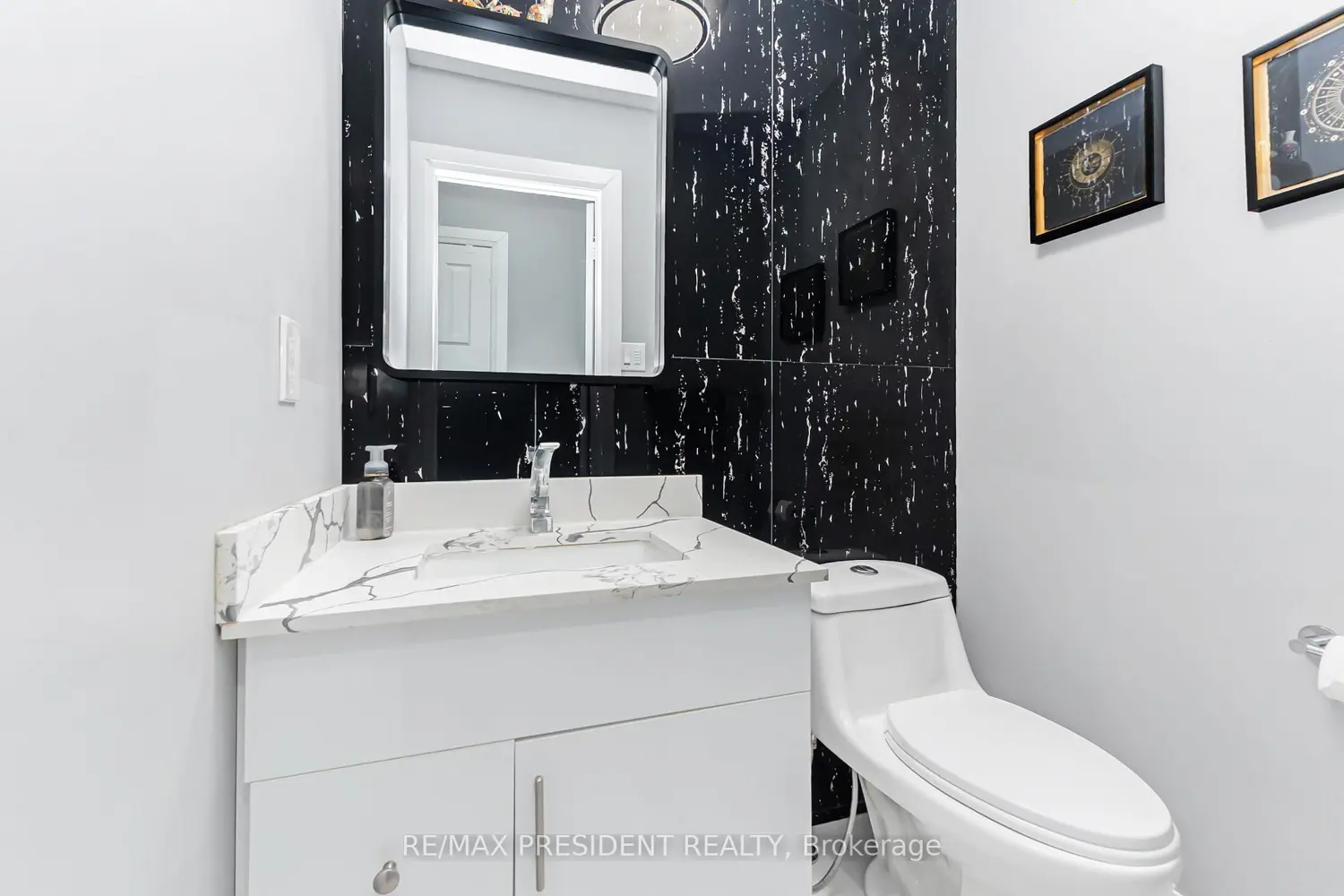 212 Wedgewood Drive photo 4