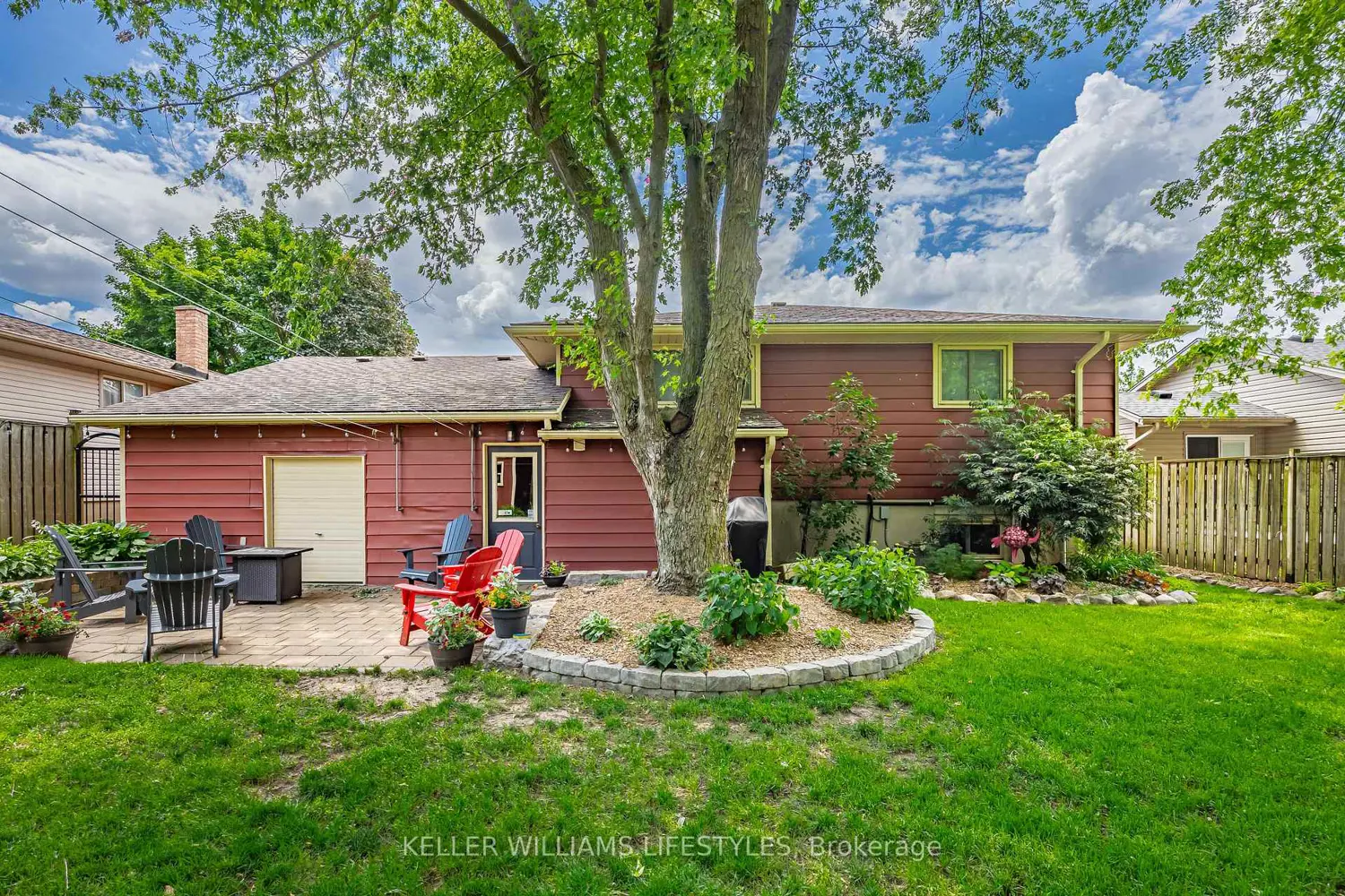 109 Willow Avenue photo 3