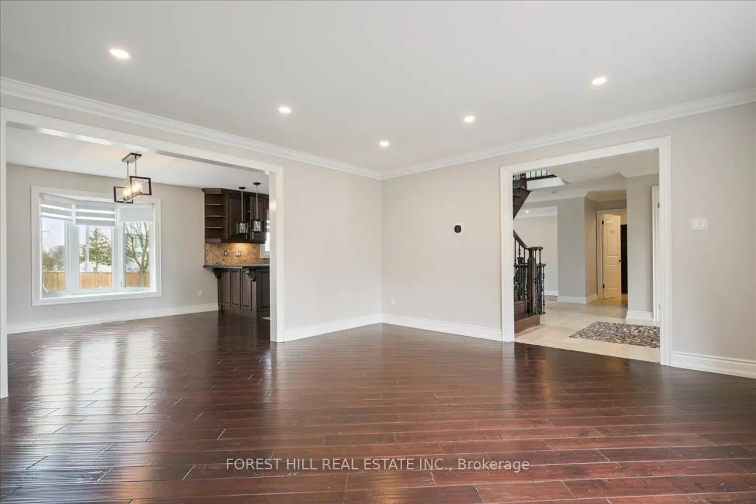2579 Kenna Court photo 3